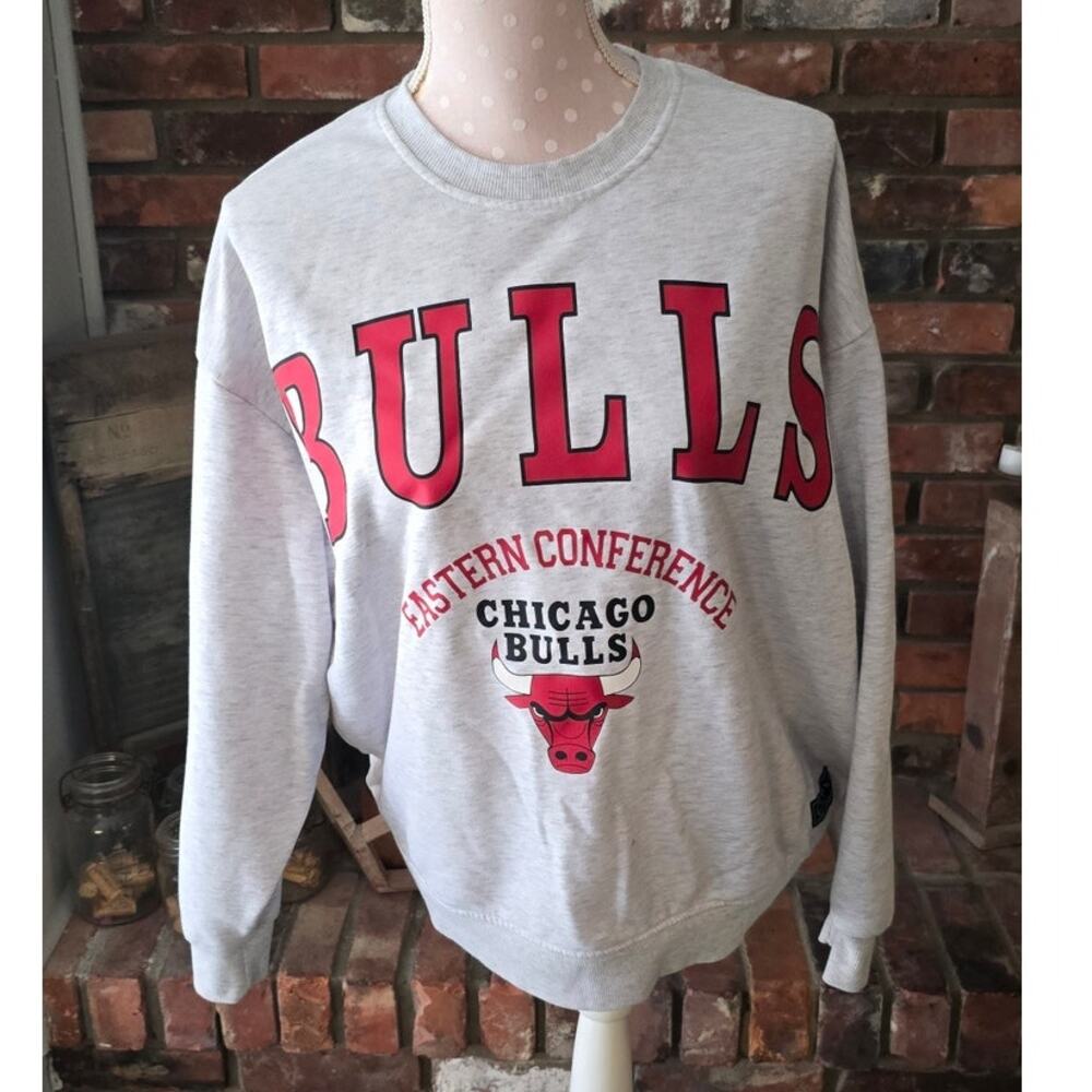 Vintage Inspired Bulls Sweatshirt by Primark Size Small